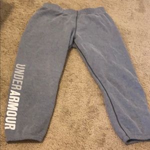 cropped underarms sweatpants